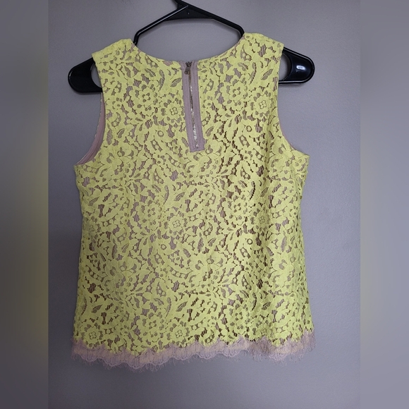 Ann Taylor Yellow Lace Tank Top,  Size 2 - Picture 3 of 6